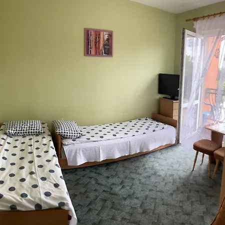 Pokoje Goscinne U Wladka Leba